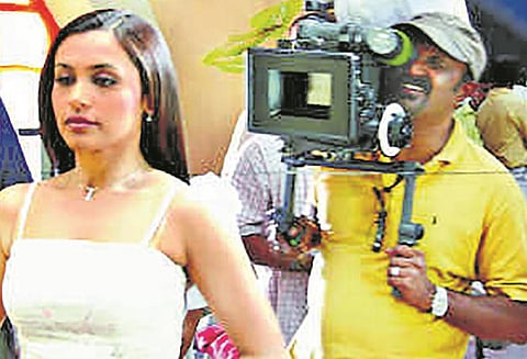 கனவு உலகத்தில் வாழும் கன்னிப் பெண்கள்