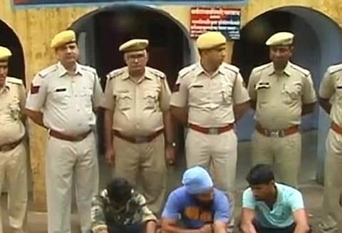 ராஜஸ்தானில் பசுக்களை கடத்தியதாக கருதி இளைஞர் அடித்துக் கொலை, 3 பேர் கைது