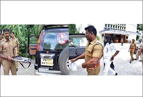 வேலூர் சி.எஸ்.ஐ. மத்திய தேவாலயத்தில் வரவு-செலவு கணக்குகள் தொடர்பாக இருதரப்பினர் இடையே மோதல்