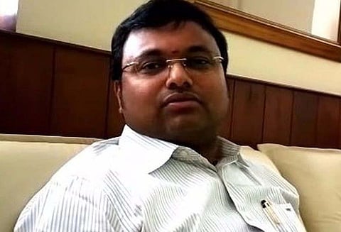 கார்த்தி சிதம்பரத்திற்கு எதிராக பிறப்பிக்கப்பட்ட லுக் அவுட் நோட்டீஸ் ரத்து