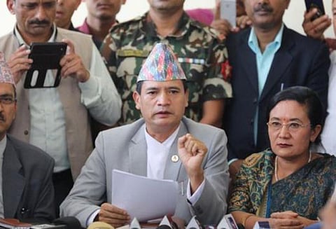 மாணவிகள் குறித்து சர்ச்சை கருத்து: நேபாள சட்ட மந்திரி ராஜினாமா