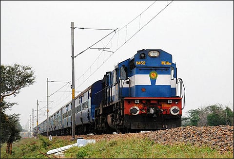 எக்ஸ்பிரஸ் ரெயில் சேவையில் மாற்றம் தெற்கு ரெயில்வே அறிவிப்பு