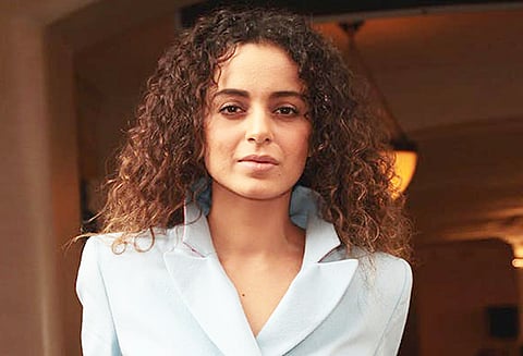 பிரதமருக்கு பாராட்டு : அரசியலுக்கு வரும் கங்கனா ரணாவத்