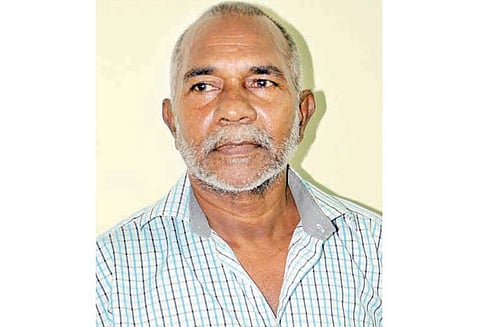 நாகர்கோவிலில் வீட்டில் பதுக்கி வைத்திருந்த 35 லிட்டர் சாராயம் பறிமுதல் ஒருவர் கைது