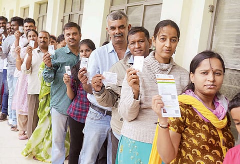 பெங்களூரு ஜெயநகர் தொகுதி தேர்தல் 55 சதவீதம் வாக்குகள் பதிவு நாளை ஓட்டு எண்ணிக்கை நடக்கிறது