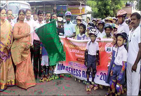 குழந்தை தொழிலாளர் ஒழிப்பு விழிப்புணர்வு ஸ்கேட்டிங் ஊர்வலம் கலெக்டர் ஷில்பா தொடங்கி வைத்தார்