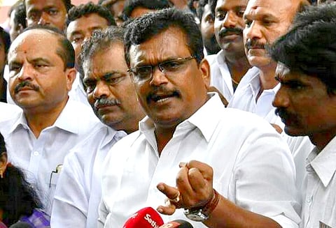 தகுதி நீக்கம் செய்யப்பட்ட வழக்கில் எங்களுக்கு சாதகமாக தீர்ப்பு வரும் -தங்க தமிழ்செல்வன் நம்பிக்கை