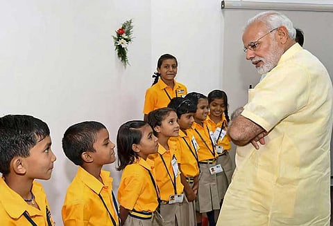 டிஜிட்டல் இந்தியாவை மிக எளிமையானதாக மாற்றி வருகிறோம்-பிரதமர் மோடி