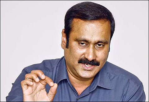 தமிழக அமைச்சரவையை கூட்டி தீர்மானம் நிறைவேற்ற வேண்டும் அன்புமணி ராமதாஸ் யோசனை