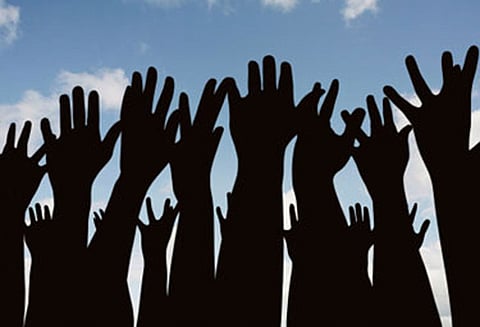 போலீஸ் நிலையத்தை நரிக்குறவர்கள் முற்றுகையிட்டதால் பரபரப்பு