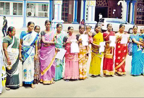 குடிநீர் பிரச்சினைக்கு நிரந்தர தீர்வு காண வேண்டும் கிராம மக்கள் கோரிக்கை மனு