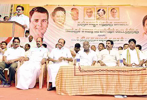 மோடியின் செல்வாக்கு குறைந்து கொண்டே வருகிறது திருநாவுக்கரசர் பேச்சு