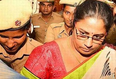 குரல் பரிசோதனை: நிர்மலாதேவியை சென்னை அழைத்துச் செல்லலாம் ஐகோர்ட்டு அனுமதி