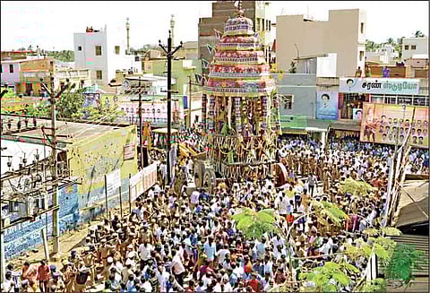 உத்தமபாளையம் காளாத்தீஸ்வரர்-ஞானாம்பிகை கோவில் தேரோட்டம்