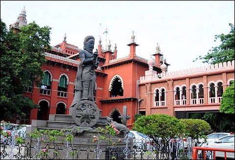 கமல்ஹாசனுக்கு நோட்டீஸ் அனுப்பிய அதிகாரிகள் மீது நடவடிக்கை