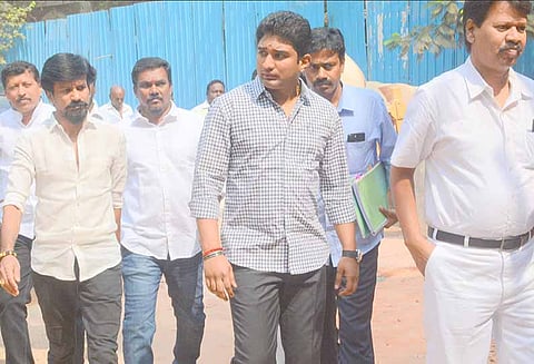 ஜெயலலிதா மரணம் தொடர்பாக விசாரணையின் முடிவில் உண்மை தெரிய வரும் -விவேக் ஜெயராமன்