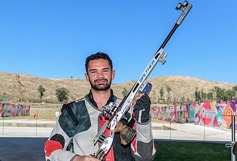 உலக கோப்பை துப்பாக்கி சுடுதல் போட்டி: இந்தியாவின் இளம்வீரர் அகில் ஷியோரன் தங்கம் வென்றார்