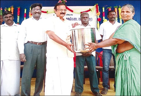 மாநிலத்தின் தேவையைவிட குறைவான உற்பத்தி: கிராமப்புறங்களில் பால் உற்பத்தியை பெருக்க நடவடிக்கை: அமைச்சர் ஷாஜகான் பேச்சு