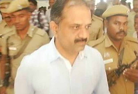 ராஜீவ் கொலை வழக்கில் சுப்ரீம் கோர்ட் இறுதித் தீர்ப்பை திரும்ப பெறக் கோரிய பேரறிவாளனின் மனு தள்ளுபடி