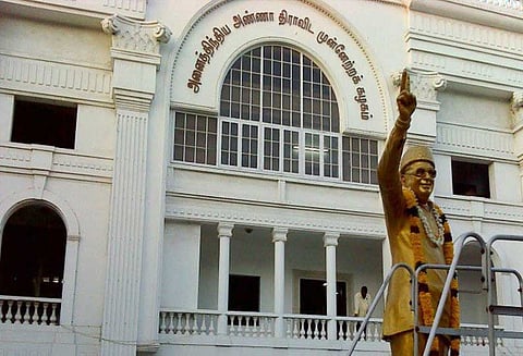 6 வாரத்தில் காவிரி மேலாண்மை வாரியத்தை மத்திய அரசு அமைக்க வேண்டும்: அதிமுக எம்எல்ஏக்கள் கூட்டத்தில் தீர்மானம்