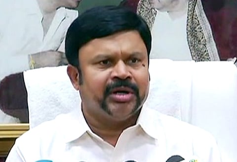 ‘பா.ஜனதாவின் மிரட்டலால் என்னை அ.தி.மு.க.வில் இருந்து நீக்கினர்’ முன்னாள் எம்.பி. கே.சி.பழனிசாமி பேட்டி