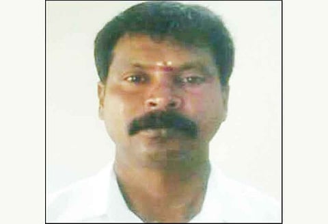 காங்கிரஸ் பிரமுகர் கொலையில் முக்கிய குற்றவாளியை காவலில் எடுத்து போலீஸ் விசாரணை