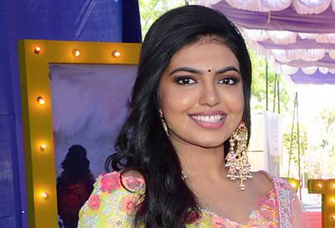 கதாநாயகியான ஜீவிதா மகள் ஷிவானி