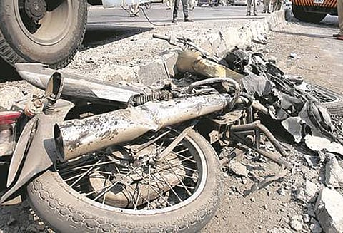 விபத்தை விலைக்கு வாங்கலாமா?