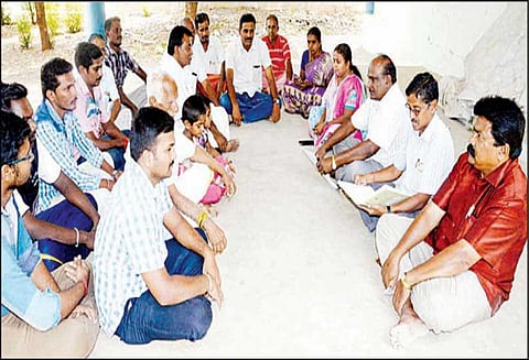 மே தினத்தையொட்டி கிராம சபை கூட்டம்