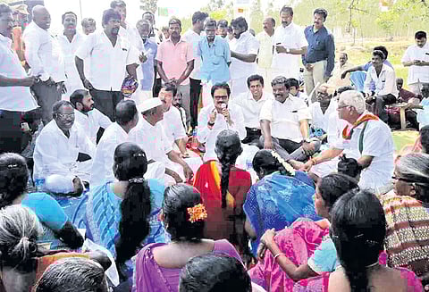 உள்ளாட்சி தேர்தலை உடனே நடத்த தமிழக அரசு முன்வர வேண்டும் சு.திருநாவுக்கரசர் பேட்டி