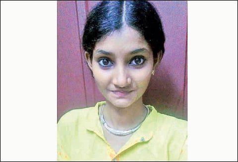 அரசு நடத்திய பயிற்சி மையம் பயனுள்ளதாக இருந்தது ‘நீட்’ தேர்வு எழுதிய அரசு பள்ளி மாணவி பேட்டி