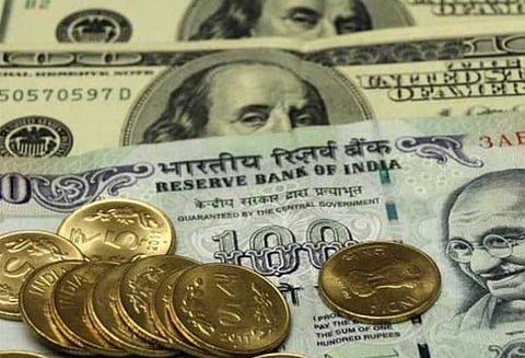 அமெரிக்க டாலருக்கு நிகரான இந்திய ரூபாயின் மதிப்பு 37 பைசாக்கள் குறைவு