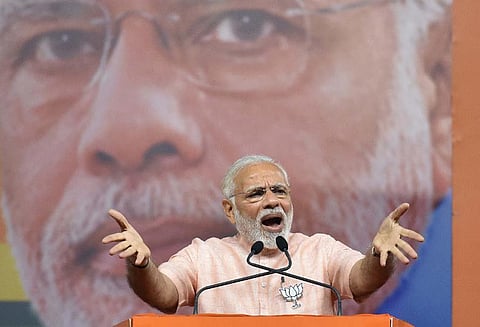 பிரதமர் பதவியை தனது குடும்ப சொத்து என்று ராகுல்காந்தி நினைக்கிறார்: மோடி கடும் தாக்கு