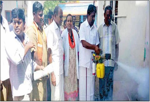 நிலவேம்பு கசாயம் வினியோகம்