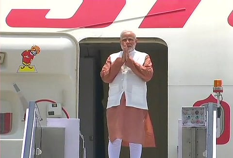 அரசுமுறைப் பயணமாக இந்தோனேஷியா புறப்பட்டார் பிரதமர் மோடி