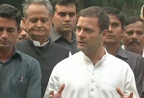 நாட்டை பாதுகாக்க அனைத்து கட்சிகளும் ஓரணியில் இணைந்து செயல்பட முடிவு - ராகுல்காந்தி