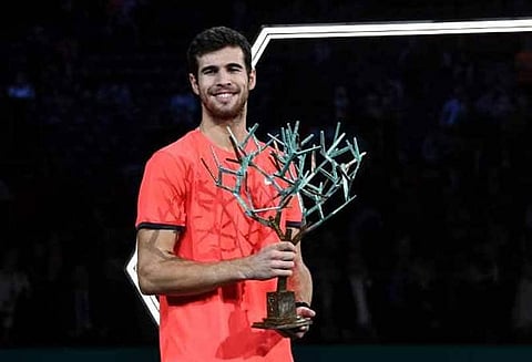 பாரீஸ் டென்னிஸ்: ஜோகோவிச்சுக்கு அதிர்ச்சி அளித்து கச்சனோவ் ‘சாம்பியன்’