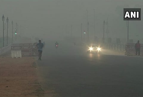 டெல்லியில் கடுமையான காற்று மாசு: மக்கள் அவதி