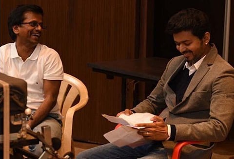 சர்கார் இயக்குனர் ஏ.ஆர் முருகதாசை கைதுசெய்ய தடை விதித்து சென்னை ஐகோர்ட் உத்தரவு