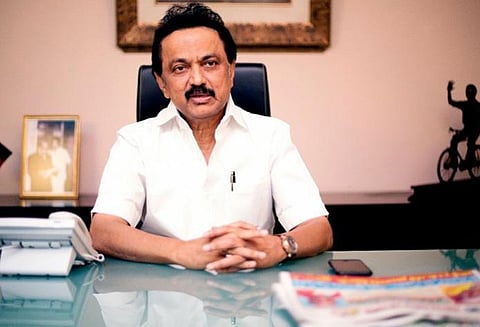 இலங்கை நாடாளுமன்றத்தை அதிபர் சிறிசேனா கலைத்திருப்பது ஜனநாயக பச்சைப்படுகொலை : மு.க ஸ்டாலின்