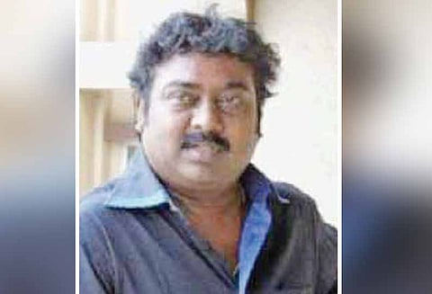 சேலத்தில் நடிகர் சரவணனுக்கு பன்றிக்காய்ச்சல் சிகிச்சைக்காக சென்னை சென்றார்