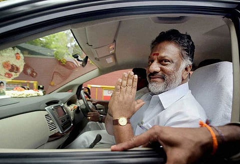 பேரறிவாளன் உள்பட 7 பேர் விடுதலையில் உறுதியாக இருக்கிறோம் ஓ.பன்னீர்செல்வம் பேட்டி