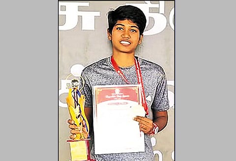 மாநில பள்ளி தடகளம்: சென்னை வீராங்கனை தபிதா 4 தங்கப்பதக்கம் வென்றார்