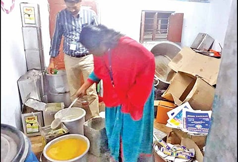 உணவு பாதுகாப்பு துறை அதிகாரிகள் அதிரடி: கலப்பட நெய் தயாரித்த நிறுவனத்துக்கு ‘சீல்’