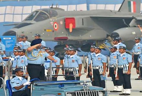 திருநெல்வேலியில் நடக்கிறது இந்திய விமானப்படைக்கு ஆள் சேர்ப்பு முகாம் வேலூர், திருவண்ணாமலை மாவட்ட இளைஞர்கள் பங்கேற்கலாம்