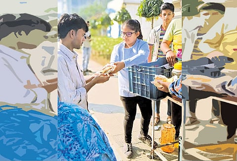 உற்சாகமான உணவு சேவை