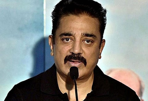 ‘கஜா புயல் பாதித்த மக்களுக்கு இயன்ற உதவிகளை தாருங்கள்’ கேரள முதல்-மந்திரிக்கு கமல்ஹாசன் கடிதம்