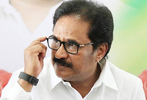 புயலால் பாதிக்கப்பட்ட தென்னை ஒன்றுக்கு ரூ. 5 ஆயிரம் வழங்க வேண்டும் திருநாவுக்கரசர் வலியுறுத்தல்