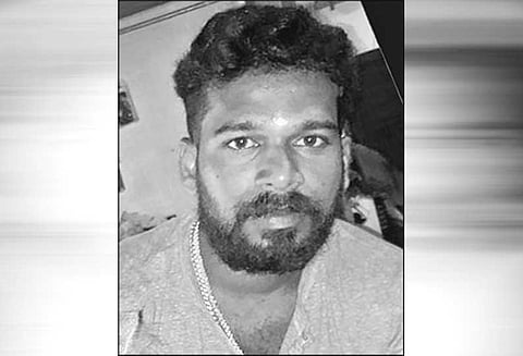 கொட்டிவாக்கத்தில் வாலிபர் கொலை வழக்கில் 5 பேர் கைது