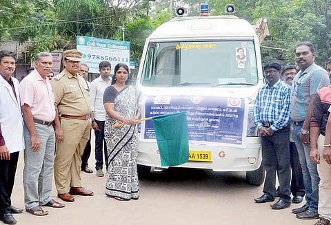 கைதிகளுக்கு காசநோய் கண்டறியும் நவீன வாகனம் கலெக்டர் ஷில்பா தொடங்கி வைத்தார்